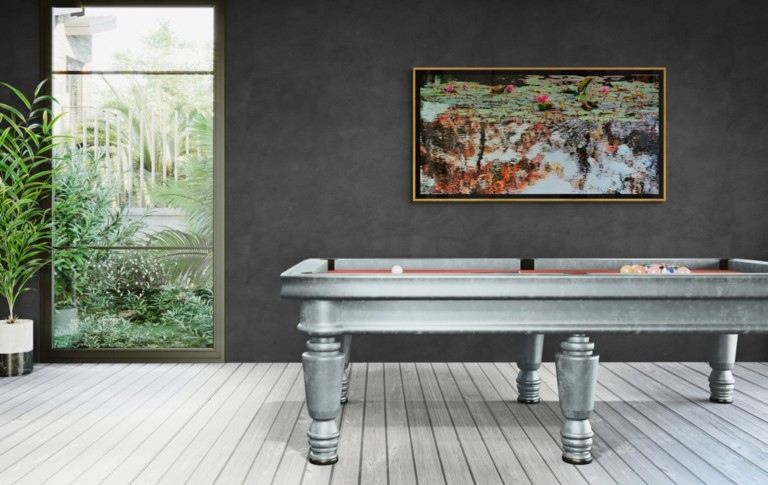Tableau de Nympheus Luminansis de l'artiste Laurence Saunois, avec un billard