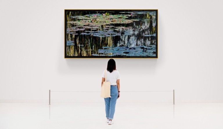 Tableau "Nympheus Luminansis, la danse de la lumière par Laurence Saunois, artiste peintre