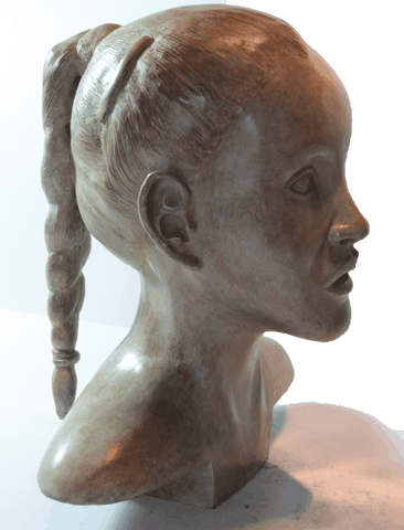 Sculpture de femme par Laurence Saunois, artiste peintre animalier