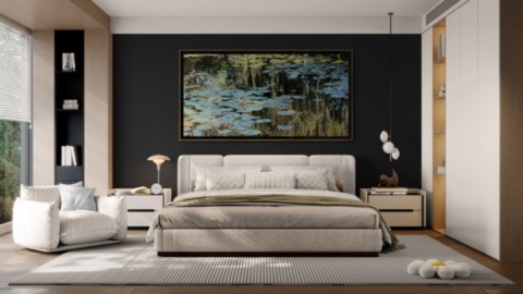 Nympheus Luminansis, Tel un rideau de Lumière par Laurence Saunois, Artiste, dans une chambre luxieuse